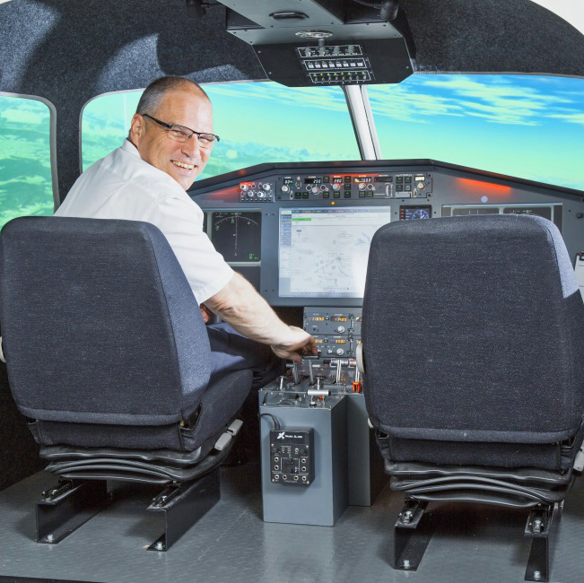 Christian Brunner im Flugsimulator
